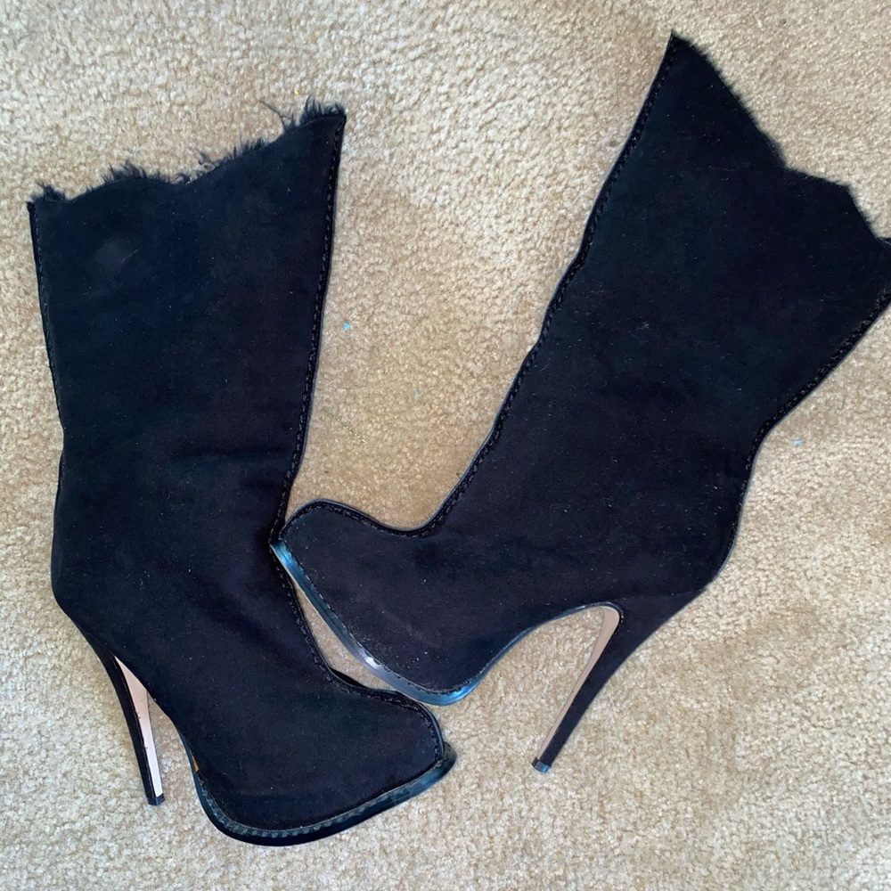 Black Boots